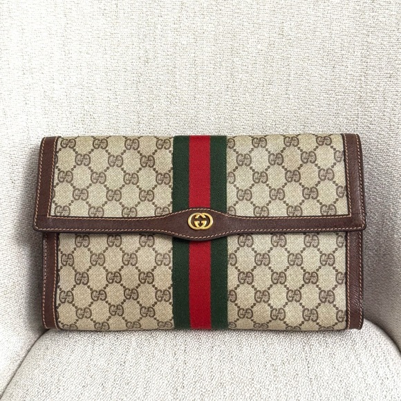Authentic Gucci clutch bag - Picture 2 of 15